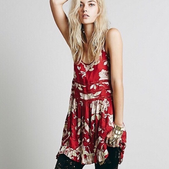 Free People Dresses & Skirts - 🎀 Intimately Free • Voile & Lace Slip Dress